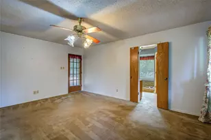 5027 Lacy Ln, Greenville, TX 75402 - Photo 23