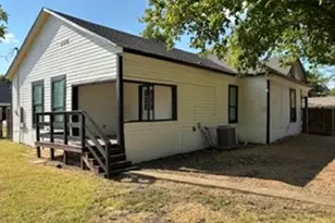 115 W Spruce St, Whitewright, TX 75491 - Photo 19