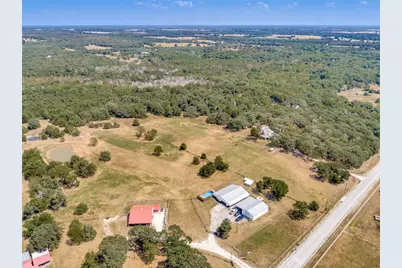 225 County Road 286, Collinsville, TX 76233 - Photo 39