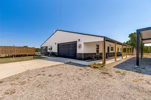 225 Co Rd 286, Collinsville, TX 76233 - Photo 5
