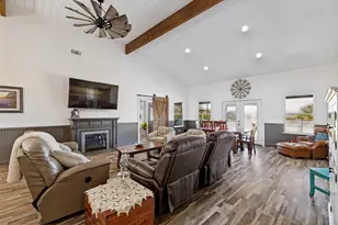 225 Co Rd 286, Collinsville, TX 76233 - Photo 9