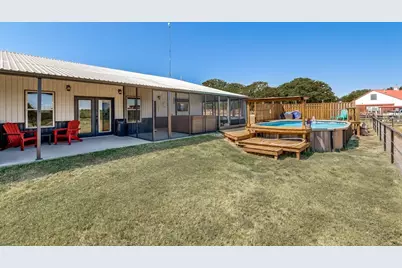225 County Road 286, Collinsville, TX 76233 - Photo 15