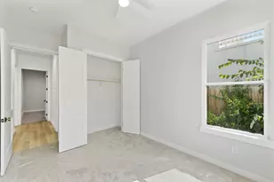 1633 E Tucker St, Fort Worth, TX 76104 - Photo 29