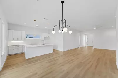 1633 E Tucker Street, Fort Worth, TX 76104 - Photo 13