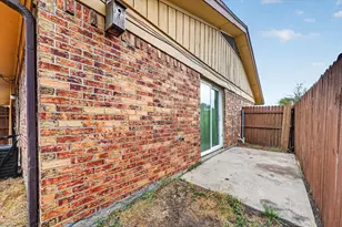 305 Cliff Dr, Garland, TX 75042 - Photo 19