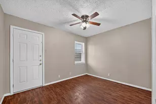 305 Cliff Dr, Garland, TX 75042 - Photo 13