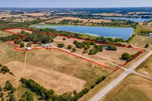 424 FM 1563, Wolfe City, TX 75496 - Photo 31