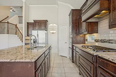 801 Feathering Way, Plano, TX 75074 - Photo 9