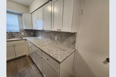 2404 Louise Street #4, Denton, TX 76201 - Photo 5