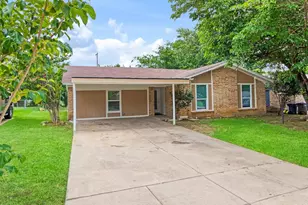 4901 Richardson St, Fort Worth, TX 76119 - Photo 3