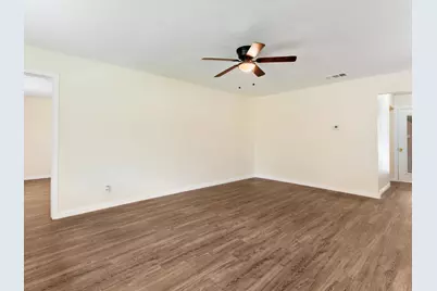 4901 Richardson Street, Fort Worth, TX 76119 - Photo 11