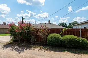 104 Cedar Springs Blvd, Sulphur Springs, TX 75482 - Photo 33