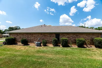 104 Cedar Springs Boulevard, Sulphur Springs, TX 75482 - Photo 33