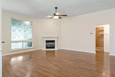 1327 Pegasus Drive, Arlington, TX 76013 - Photo 5