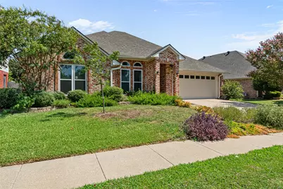 1327 Pegasus Drive, Arlington, TX 76013 - Photo 3