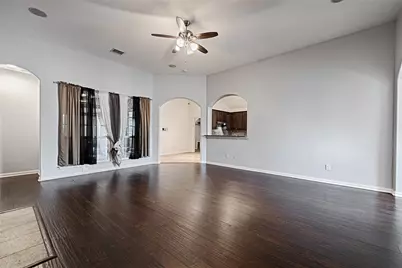 1837 Lakeview Drive, DeSoto, TX 75115 - Photo 13