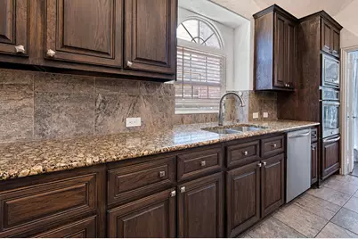 1837 Lakeview Drive, DeSoto, TX 75115 - Photo 17