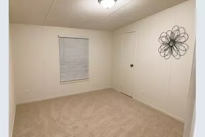 113 Lazy Meadow Court, Springtown, TX 76082 - Photo 15