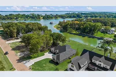 566 Clubhouse Drive, Corsicana, TX 75109 - Photo 37