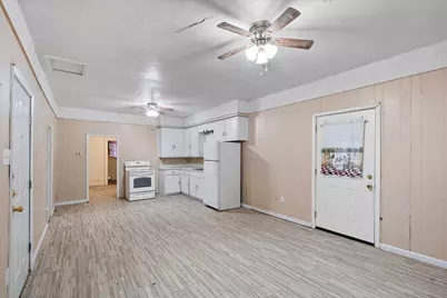 212 W 3rd Street, Purdon, TX 76679 - Photo 3