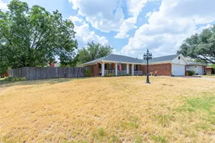 2901 Oak Ridge Ct, Abilene, TX 79606 - Photo 3
