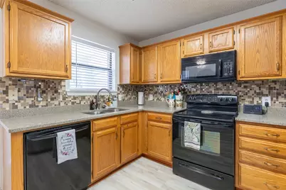 2901 Oak Ridge Court, Abilene, TX 79606 - Photo 9