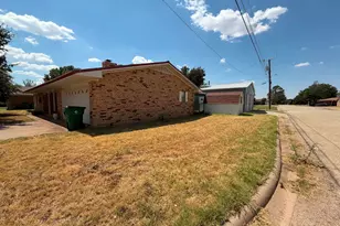 1209 Park Street N, Seymour, TX 76380 - Photo 7
