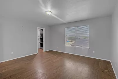 8109 Zephyr Court, Arlington, TX 76002 - Photo 13
