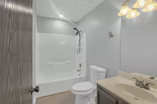 8109 Zephyr Ct, Arlington, TX 76002 - Photo 19