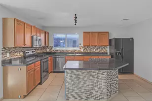 8109 Zephyr Ct, Arlington, TX 76002 - Photo 5