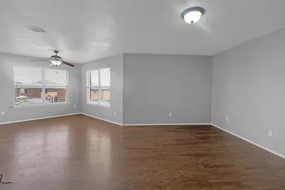 8109 Zephyr Court, Arlington, TX 76002 - Photo 15