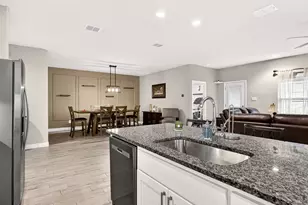 805 Alexandria Ln, Joshua, TX 76058 - Photo 7