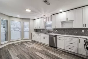 2617 Birmingham Ave, Dallas, TX 75215 - Photo 9