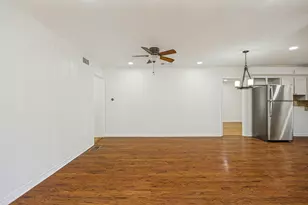 10422 Lake Gardens Dr, Dallas, TX 75218 - Photo 7