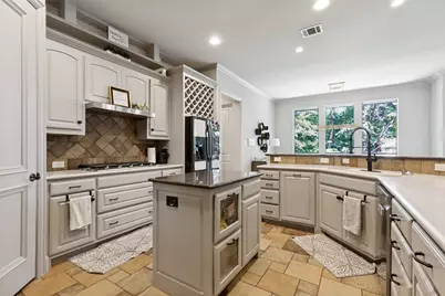 1119 Winding Brook Drive, Garland, TX 75044 - Photo 7