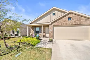 2015 Ava Dr, Ennis, TX 75119 - Photo 3