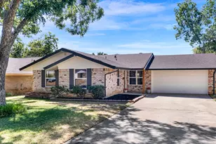 1926 Normandy Dr, Irving, TX 75060 - Photo 9