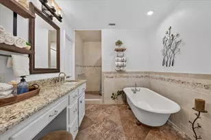 224 Rob Ln, Hudson Oaks, TX 76087 - Photo 17