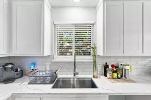 3423 Boulder Dr, Dallas, TX 75233 - Photo 11