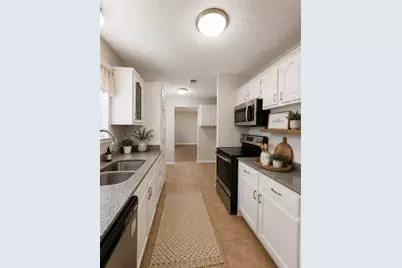 6924 Yorkston Street, Watauga, TX 76148 - Photo 5