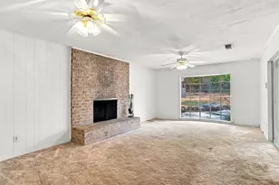 113 Wildwood Ct, Azle, TX 76020 - Photo 3
