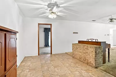 113 Wildwood Court, Azle, TX 76020 - Photo 5