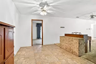 113 Wildwood Ct, Azle, TX 76020 - Photo 5