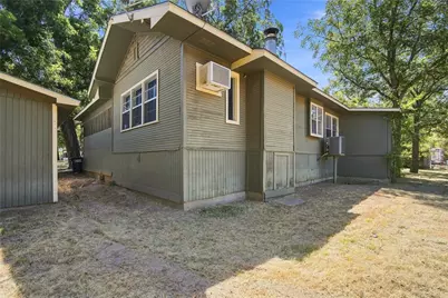 7094 Horseshoe Bend Trail, Weatherford, TX 76087 - Photo 23