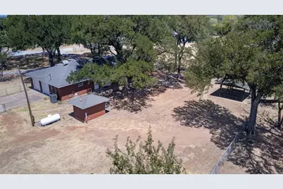161 Tomlinson Road, Granbury, TX 76049 - Photo 23