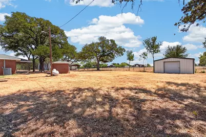 161 Tomlinson Road, Granbury, TX 76049 - Photo 25