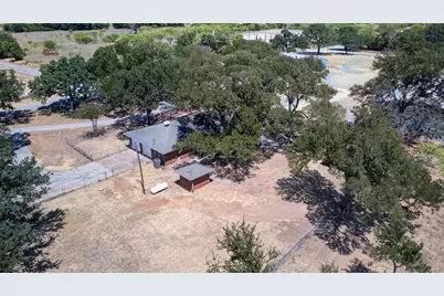 161 Tomlinson Road, Granbury, TX 76049 - Photo 35