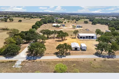 161 Tomlinson Road, Granbury, TX 76049 - Photo 37