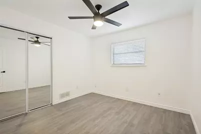 1203 S College Street, McKinney, TX 75069 - Photo 17