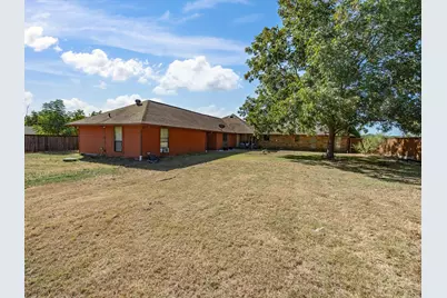 840 Lynn Ann Drive, Red Oak, TX 75154 - Photo 3